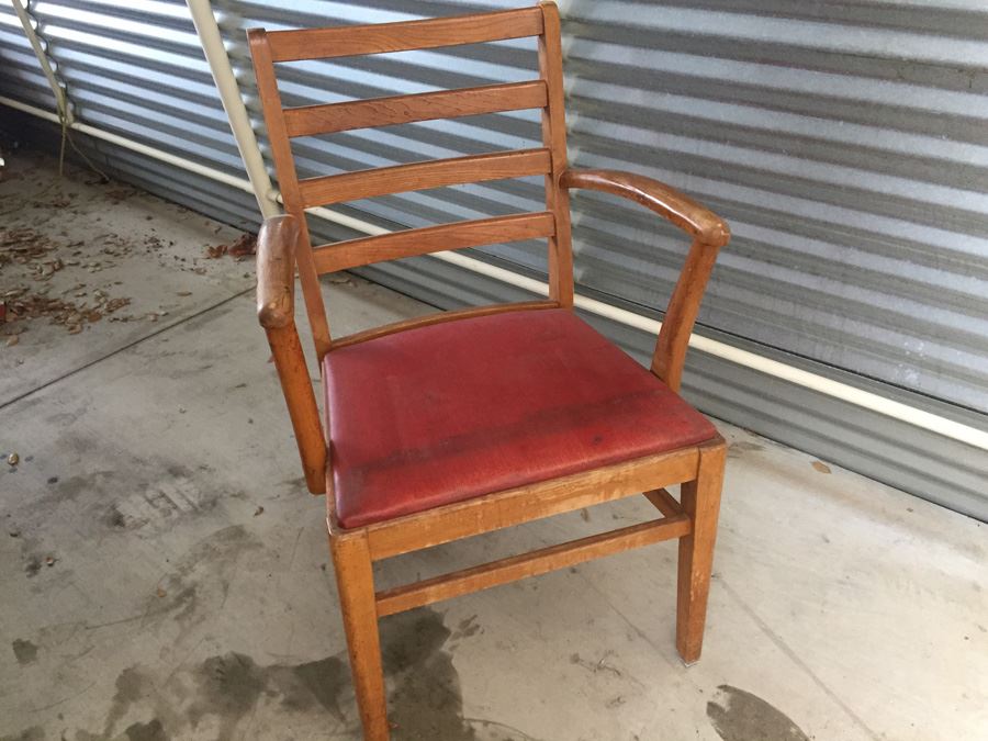 Vintage Wooden Arm Chair [Photo 6]