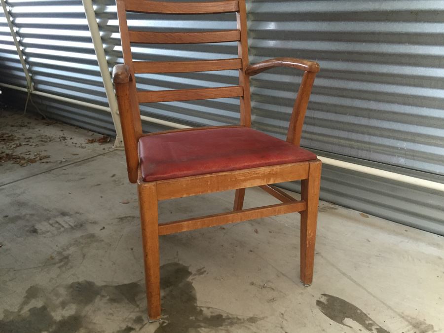Vintage Wooden Arm Chair [Photo 5]