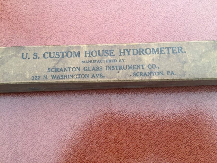 U.S. Custom House Hydrometer With Original Box [Photo 1]