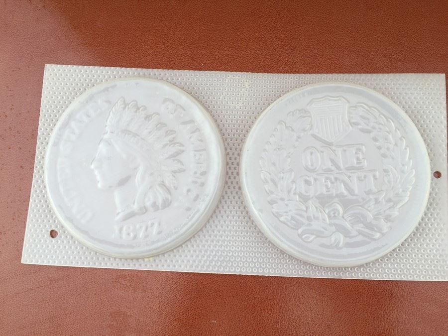 Lot Of Vintage Candy Molds [Photo 2]