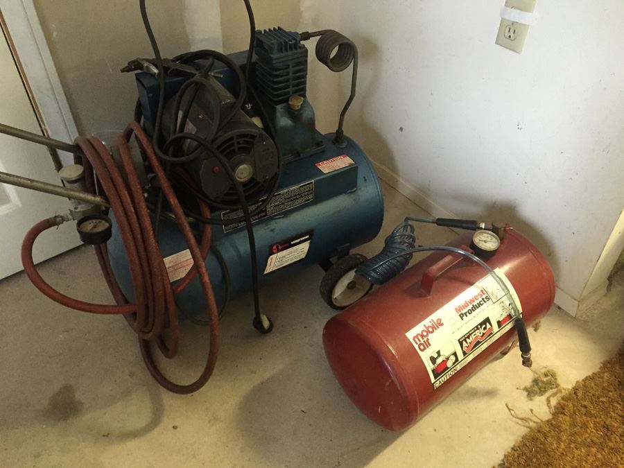 W R Brown Air Compressor Model LG-1050 With Mobile Air Tank, Hoses And Nozzle [Photo 4]