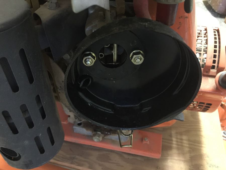 KUBOTA Engine Generator Type A1000-3-120 Japan With Rolling Cart [Photo 9]