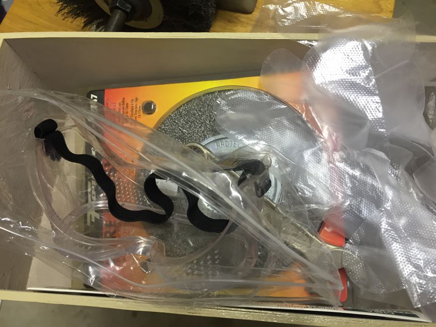 Rolling Cart With Companion 1/3 HP Heavy Duty Buffer And Tons Of Buffing Equipment Wheels [Photo 3]