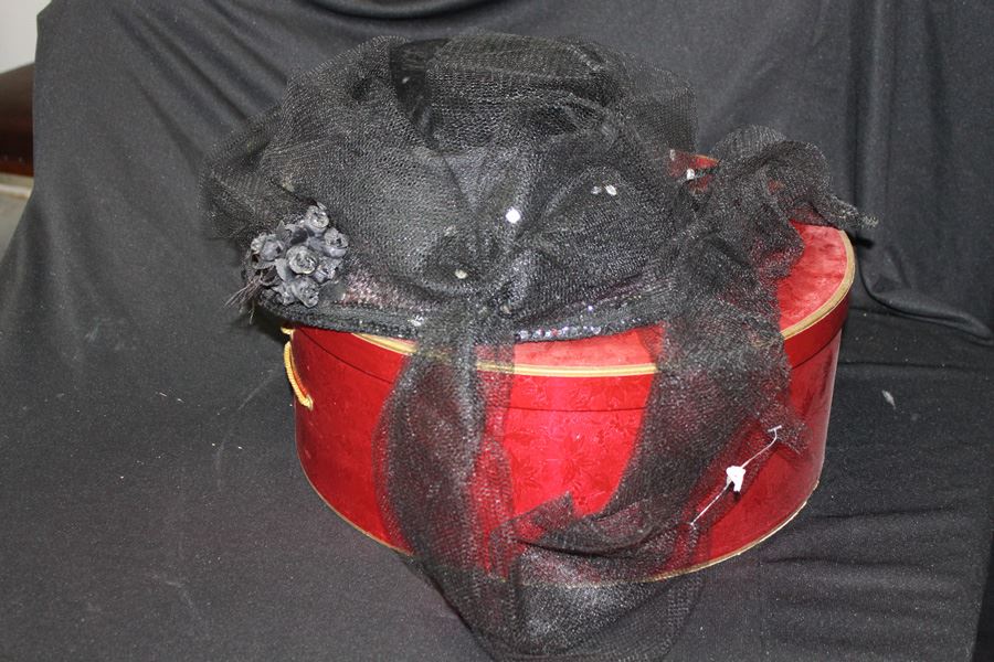 Vintage Black Hat [Photo 4]