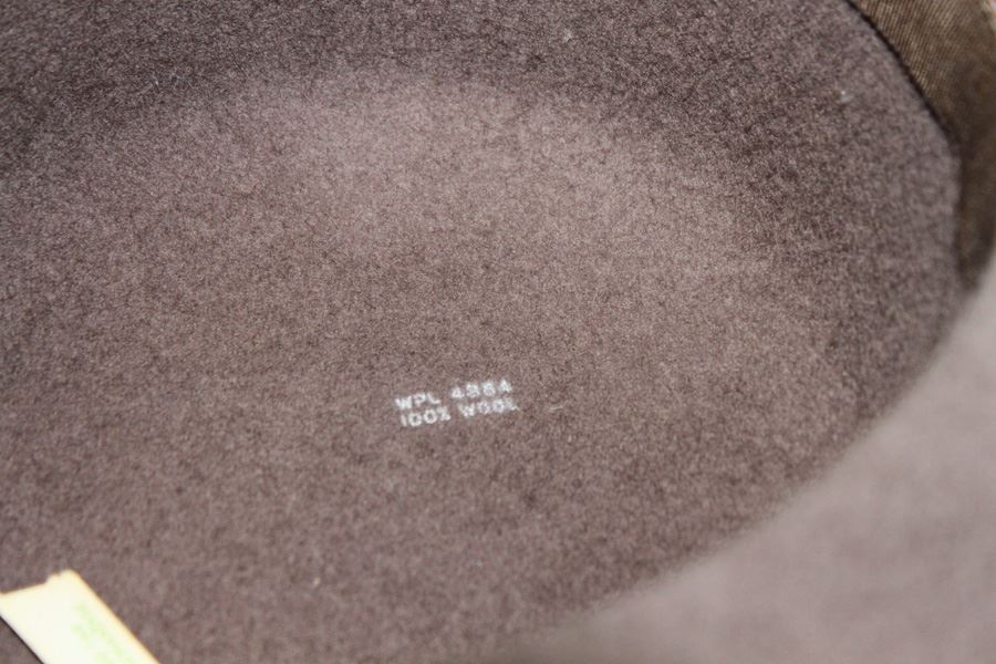 Vintage Wool Hat With Feathers And Box [Photo 3]