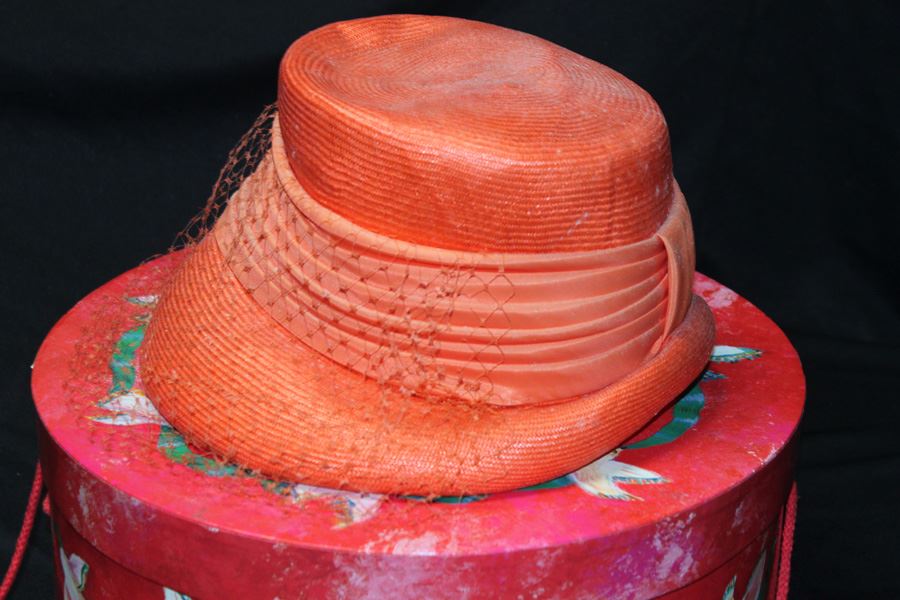 Vintage Woven Hat [Photo 1]