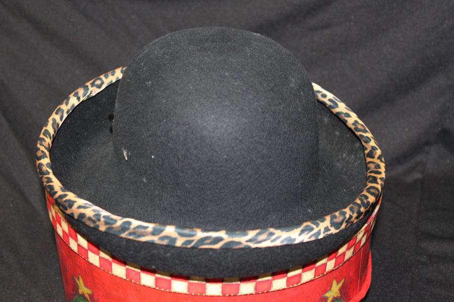 Vintage Black Wool Hat With Box [Photo 5]
