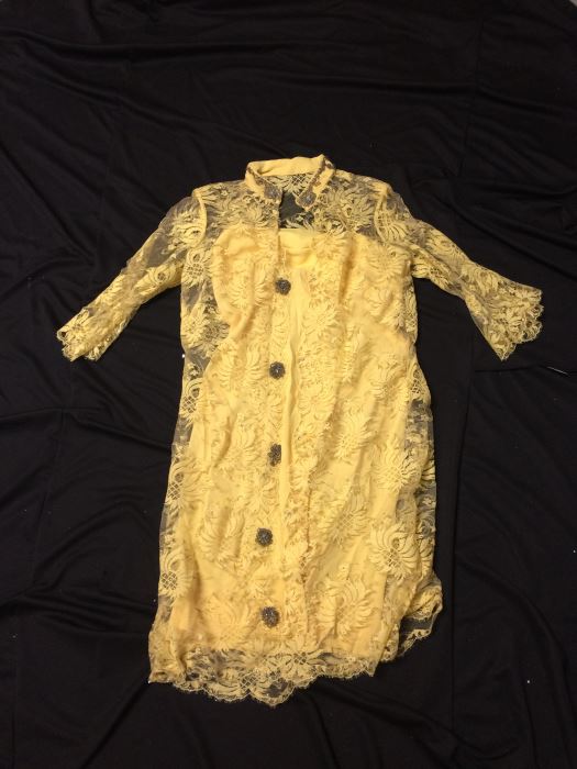 Vintage Yellow Lace Outfit [Photo 1]