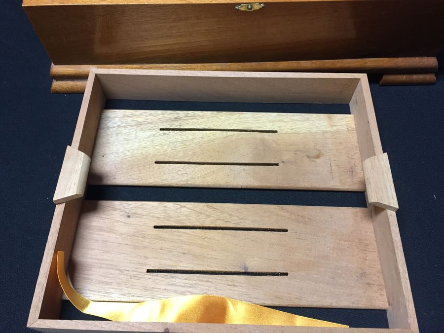Vintage Cuban COHIBA Humidor Cedar Wood Cigar Box [Photo 9]
