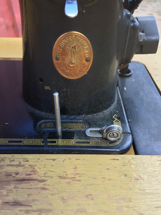 Vintage Singer Sewing Machine With Cabinet, Chair, And Supplies [Photo 9]