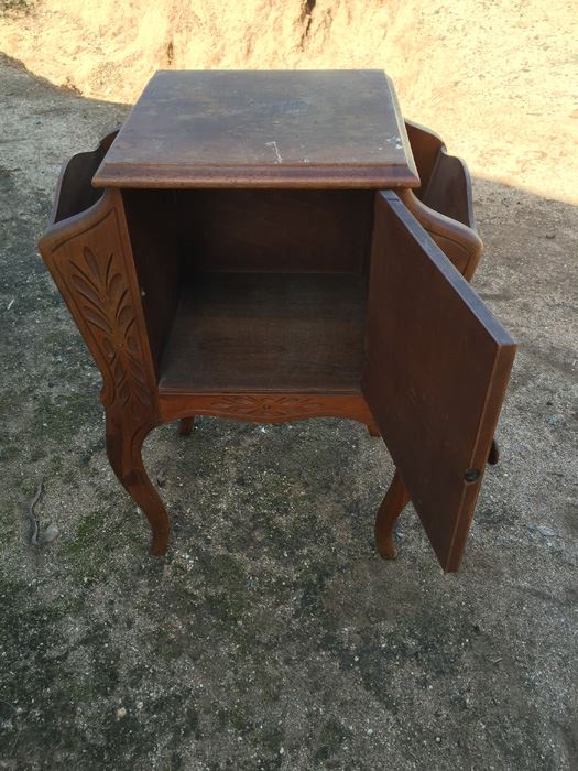 Vintage End Table Magazine Rack