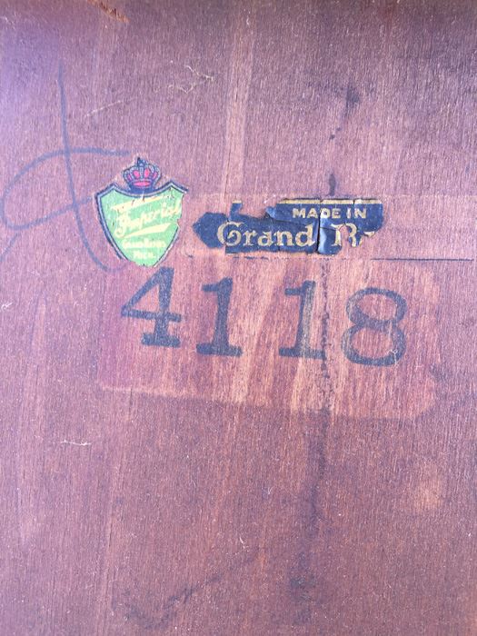 2-Tier Dumbwaiter Table By Imperial [Photo 5]