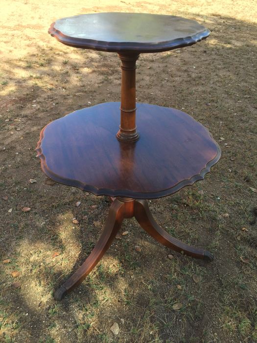 2-Tier Dumbwaiter Table By Imperial [Photo 8]