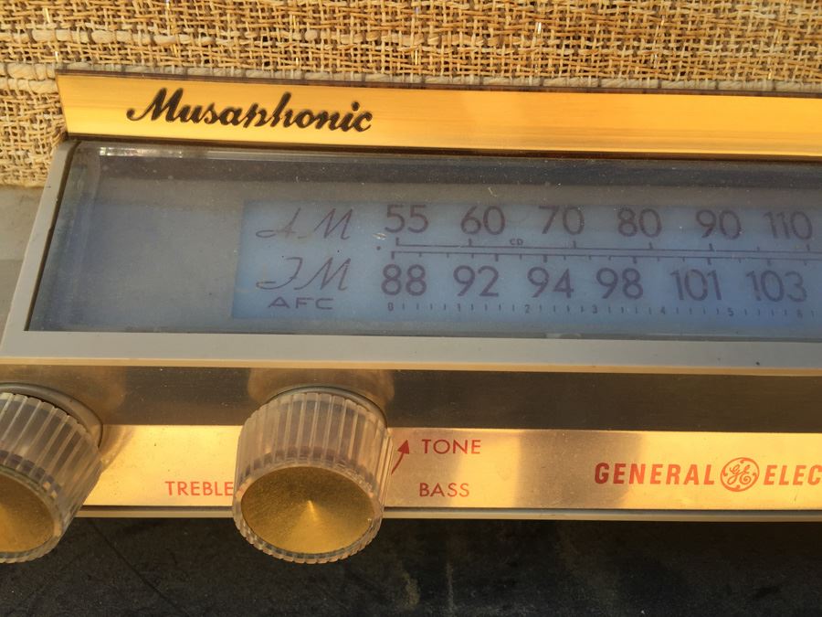 Vintage General Electric Musaphonic Dual Speaker Radio [Photo 3]