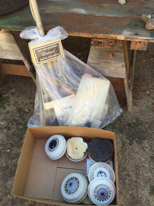 Vintage Rug Shampooer Floor Polisher [Photo 2]