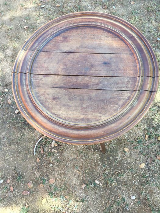 Vintage 2-Tier Table [Photo 3]