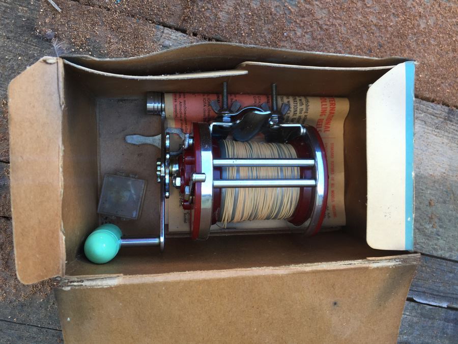 PENN REELS Fishing Reel New In Box With Extra Fishing Line [Photo 3]