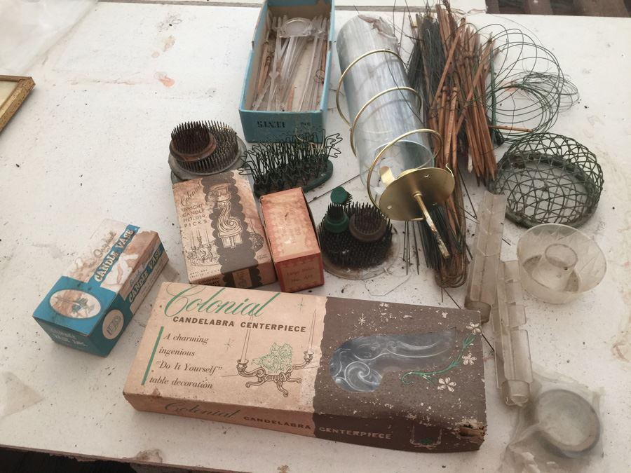 Floral Arrangement Metal Frogs And Candel Holder Lot [Photo 2]