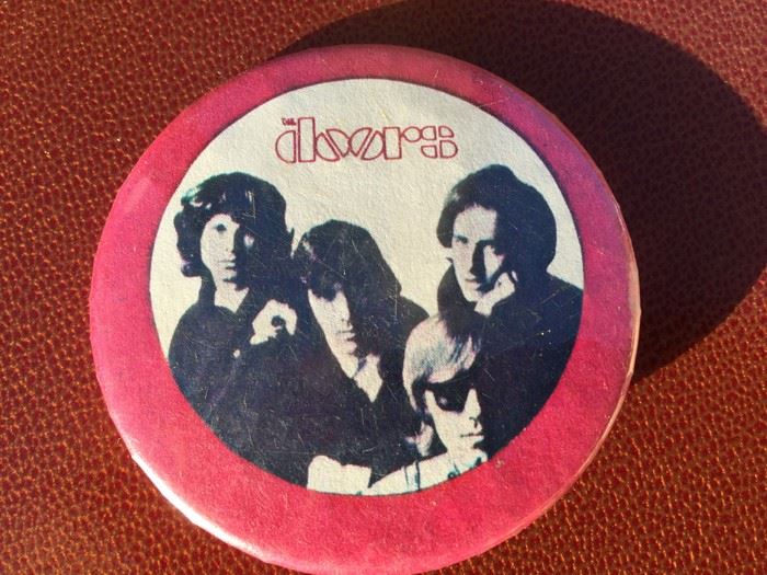 Vintage Doors Button