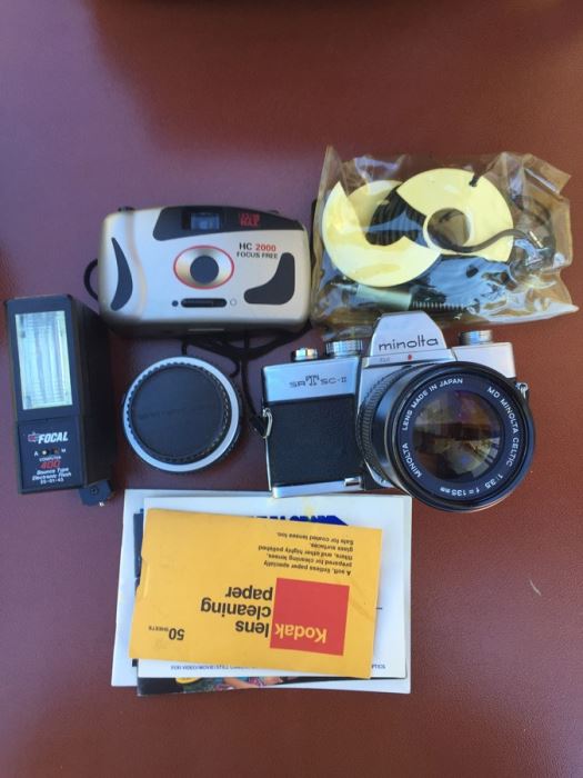 Camera Lot Includes Minolta Camera With Multiple Lenses And Camera Bag [Photo 4]
