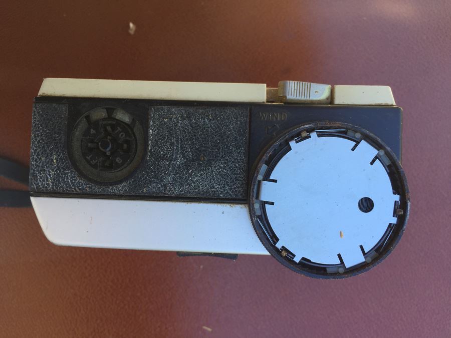 Vintage Kodak Instamatic 154 [Photo 2]