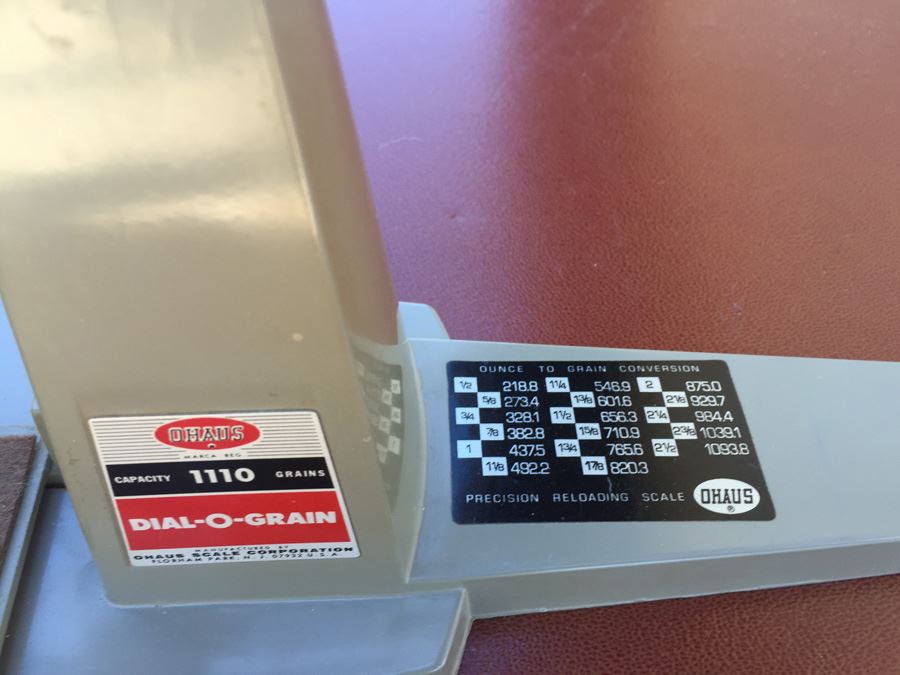 OHAUS Dial-O-Grain Precision Reloading Scale [Photo 3]