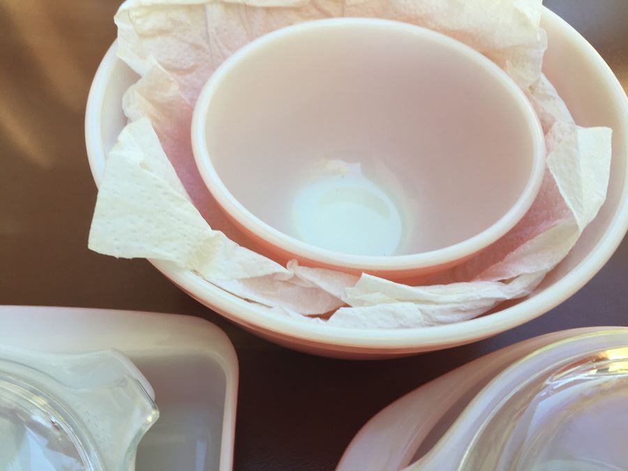 Vintage Pink PYREX Lot [Photo 9]