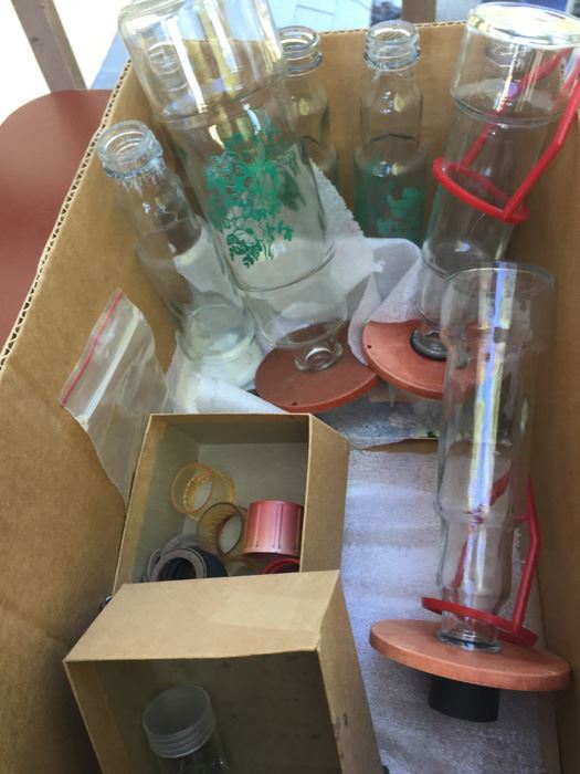 Hummingbird Bird Feeders [Photo 3]