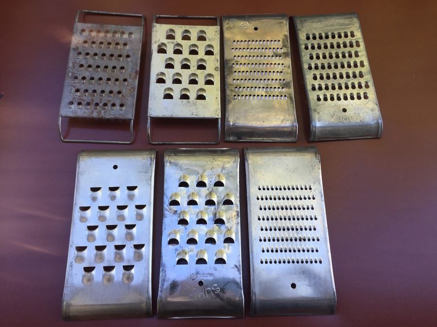 Cheese Graters [Photo 1]