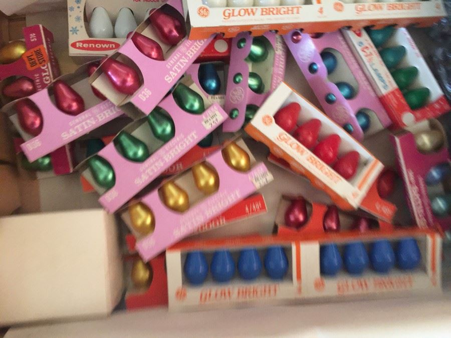 Huge Colored Christmas Bulb Light Lot [Photo 2]