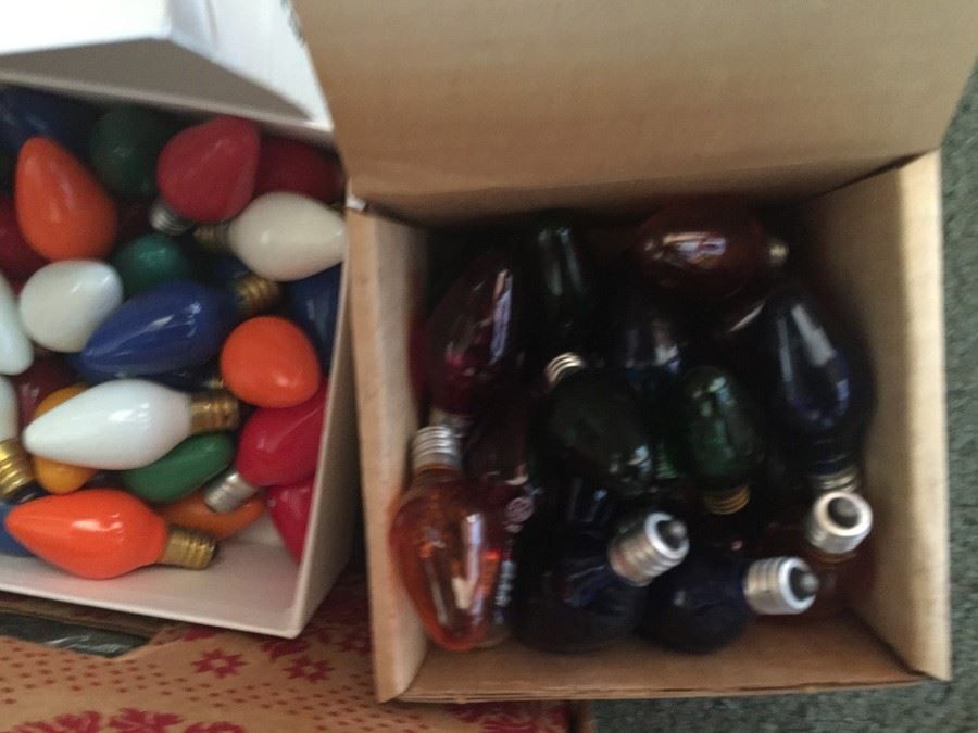 Huge Colored Christmas Bulb Light Lot [Photo 4]