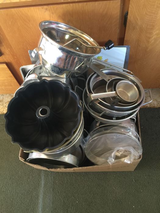 Kitchen Lot [Photo 3]