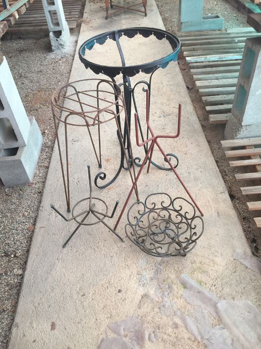 Pot Holder Lot [Photo 1]