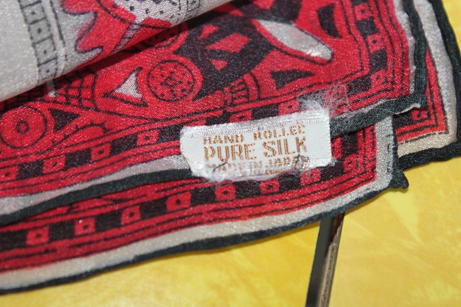 Huge Designer Scarf Lot Silk [Photo 15]