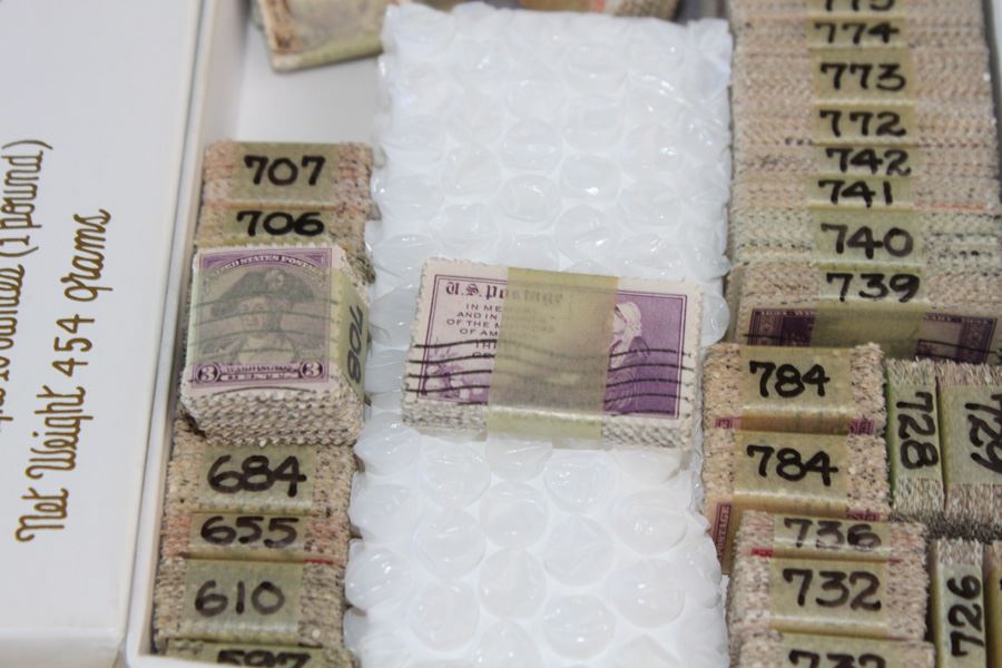 Stamp Lot 700 Cancelled Stamps - Same Stamps Bundled Together [Photo 3]