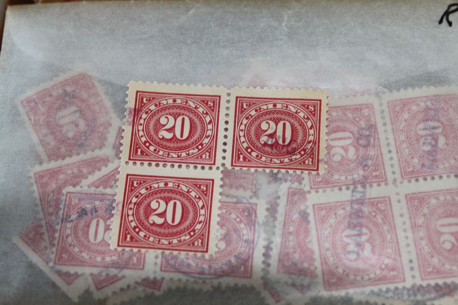 Huge Collectible Stamp Lot Of Cancelled Stamps Bagged [Photo 13]