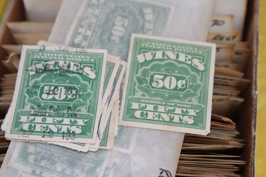 Huge Collectible Stamp Lot Of Cancelled Stamps Bagged [Photo 12]