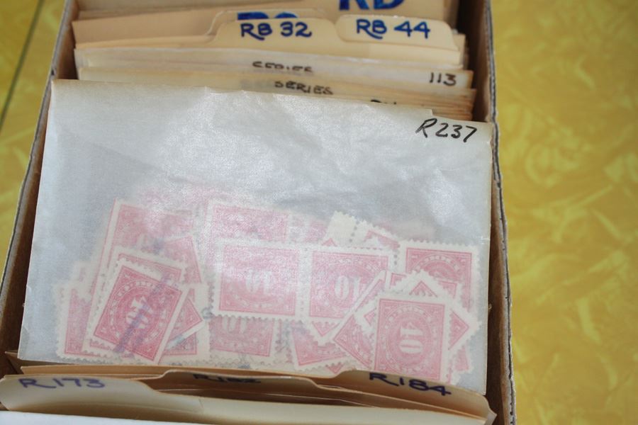 Huge Collectible Stamp Lot Of Cancelled Stamps Bagged [Photo 4]
