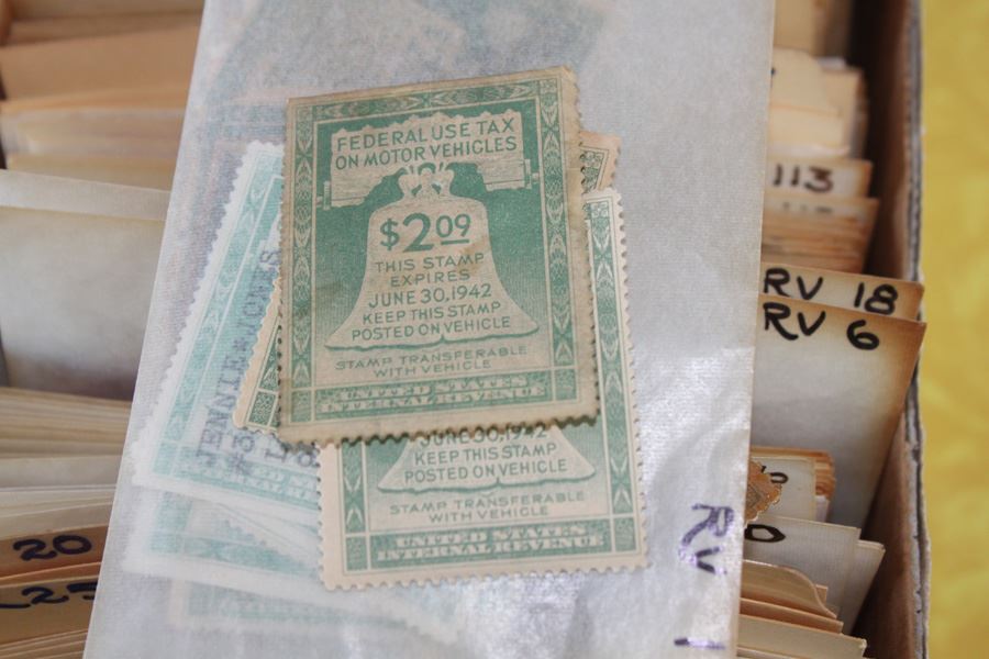 Huge Collectible Stamp Lot Of Cancelled Stamps Bagged [Photo 6]