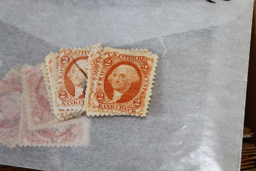 Huge Collectible Stamp Lot Of Cancelled Stamps Bagged [Photo 9]