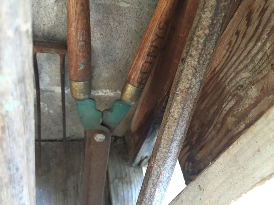 Shed Lot Filled With Garden Tools [Photo 16]