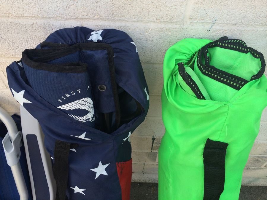 (3) Folding Chairs [Photo 3]