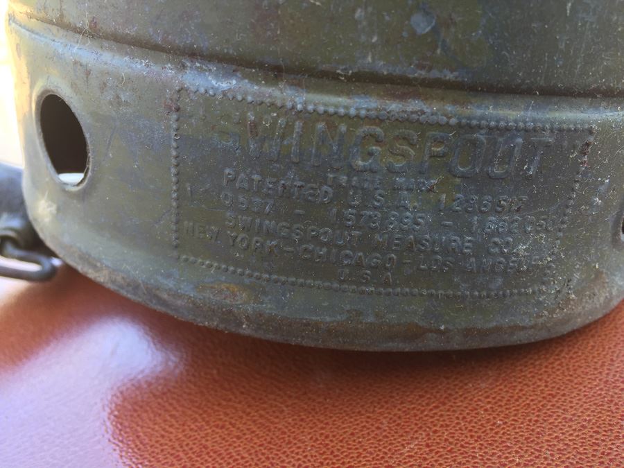 Vintage SWINGSPOUT Metal Oil Can [Photo 8]