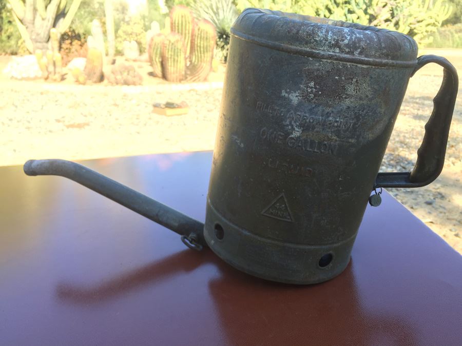 Vintage SWINGSPOUT Metal Oil Can [Photo 3]