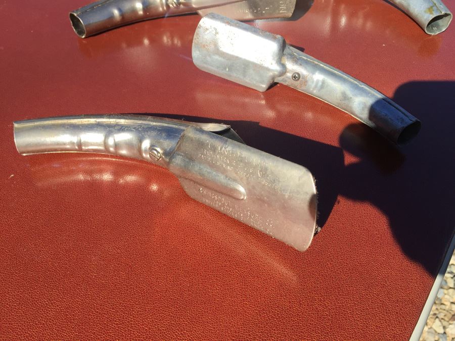 Vintage Oil Can Pour Spouts [Photo 3]