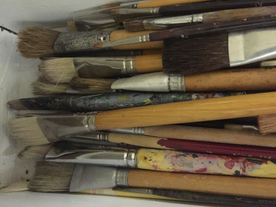 Paint Brush Lot [Photo 2]