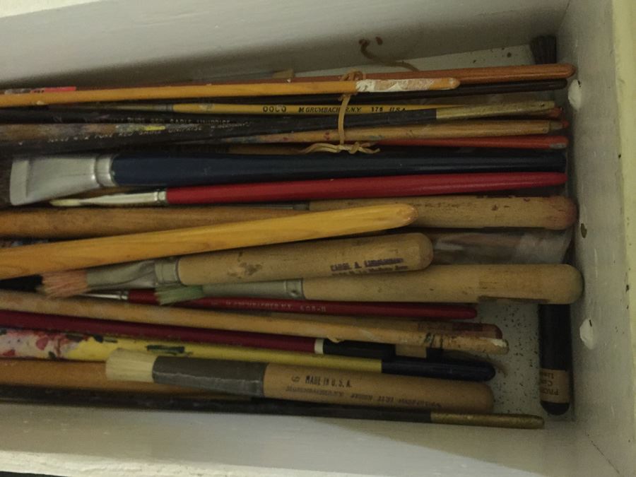 Paint Brush Lot [Photo 4]