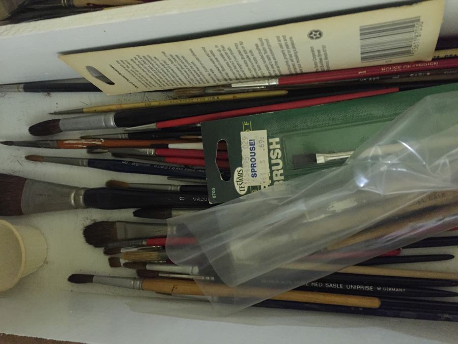 Paint Brush Lot [Photo 7]