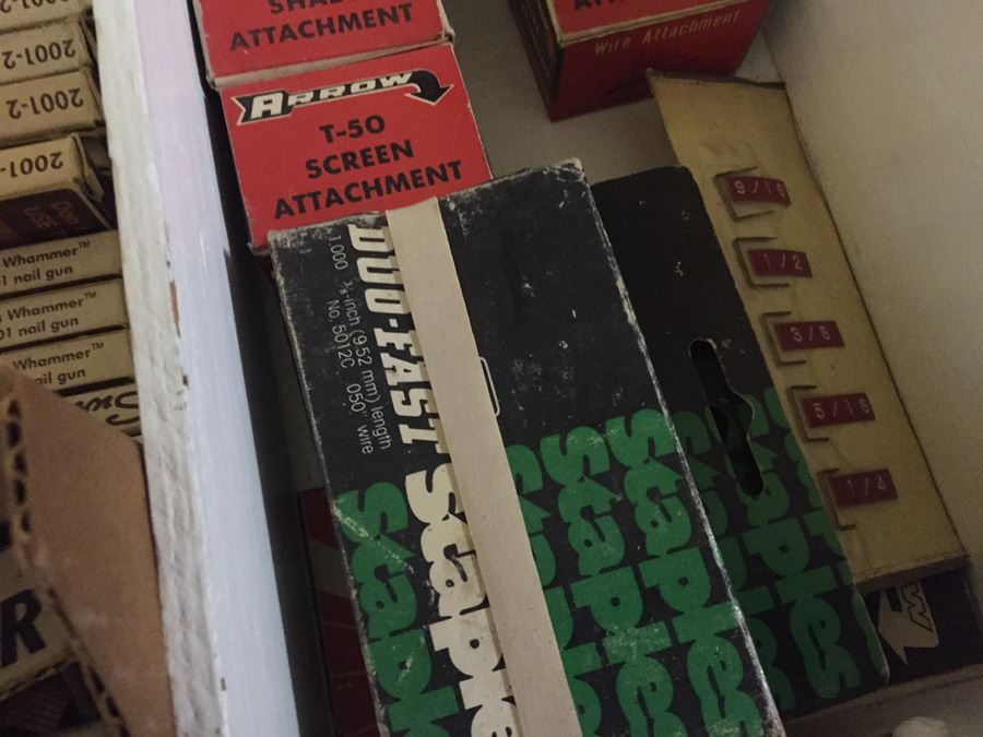 Staple Lot [Photo 9]