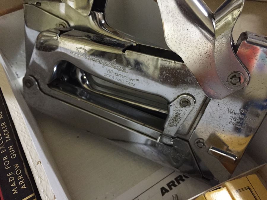 Staple Lot [Photo 12]